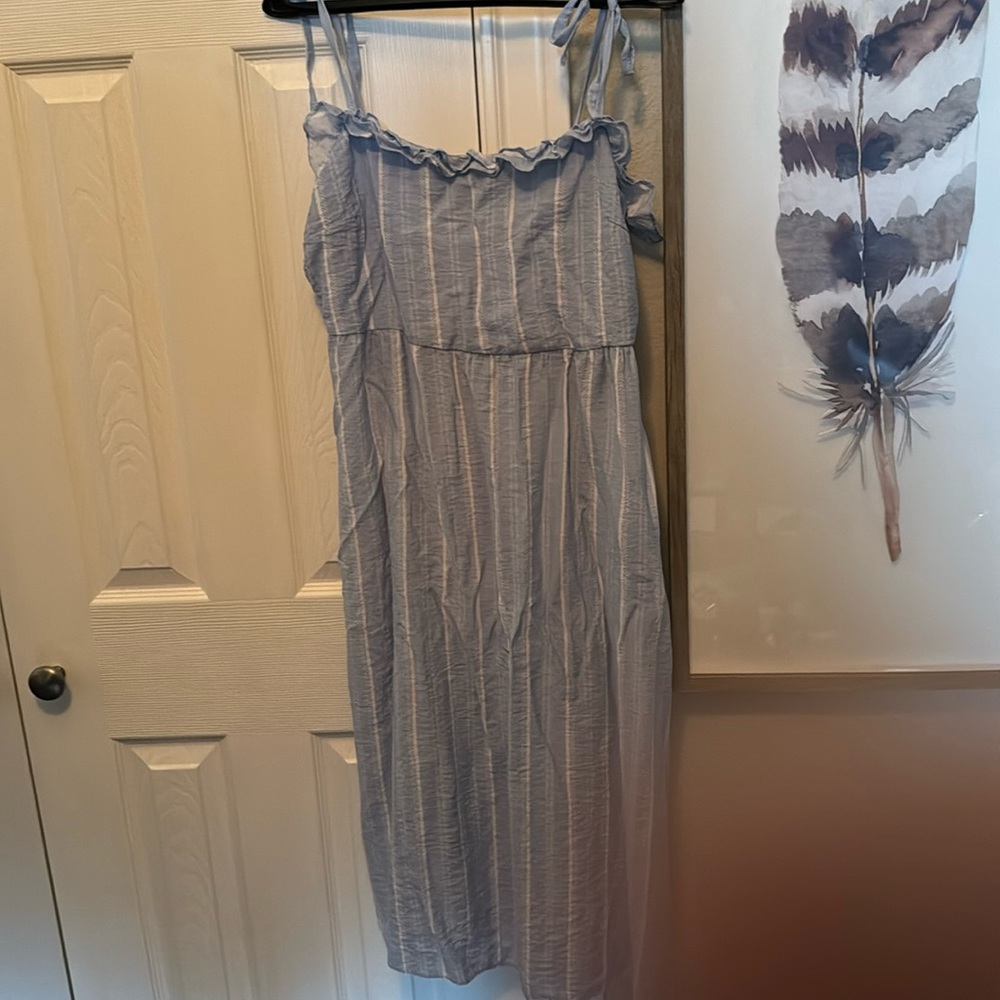 EUC Large BCBG Blue sun dress